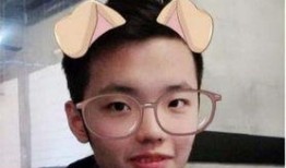 娱乐吃瓜酱委屈男友,一场甜蜜的误会与和解